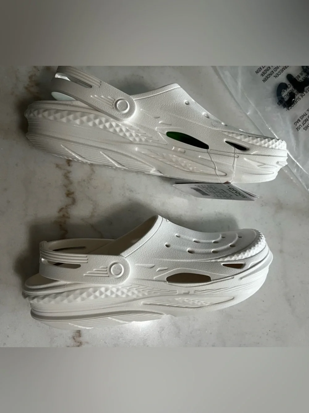 Crocs Off Grid UNISEX Clog White Mens Size 8 Women’s Size 10 - Picture 12 of 14
